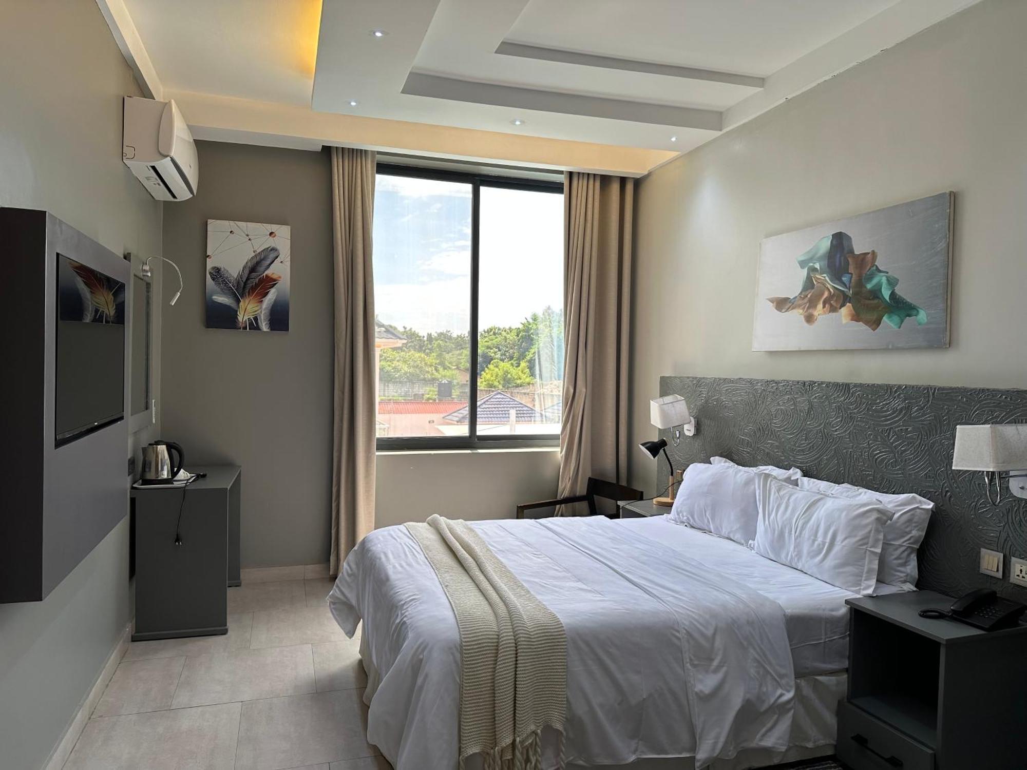 Yayo Masaki Hotel Dar es Salaam Exterior photo